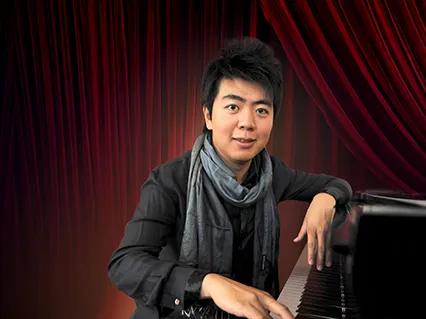 Gustavo Dudamel with Lang Lang