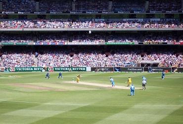 England Lions vs Australia - 3rd Ashes Test - Day 2